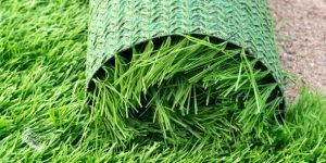 Polyester film, seaming film, artificial turf